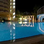 Grand Oasis Slantschew brjag