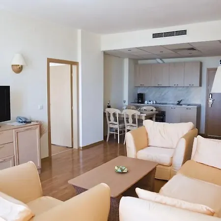 Grand Oasis 4*