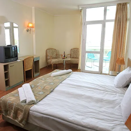 ホテル Grand Oasis