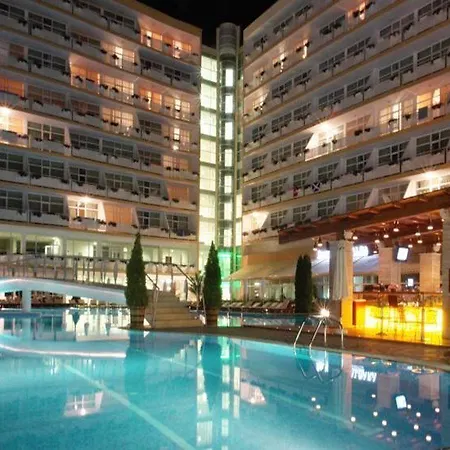Grand Oasis 4* Sunny Beach