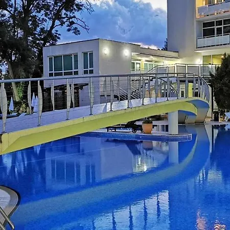 Otel Grand Oasis Sunny Beach