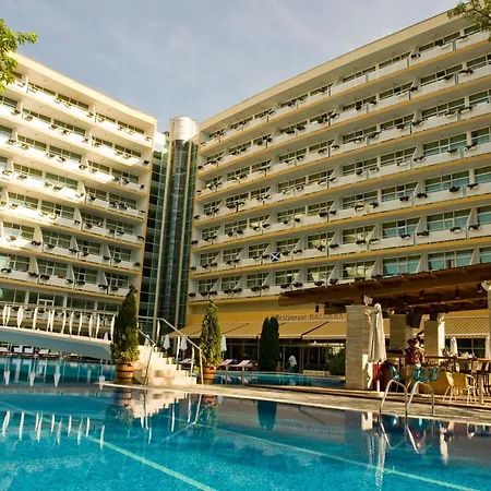 فندق Grand Oasis
