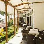 מלון Grand Oasis סאני ביץ'