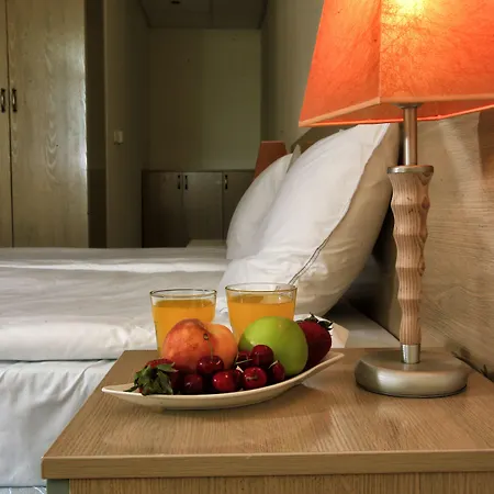 فندق Grand Oasis 4*