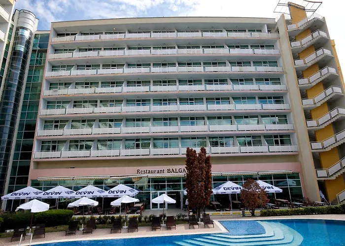 Grand Oasis Отель