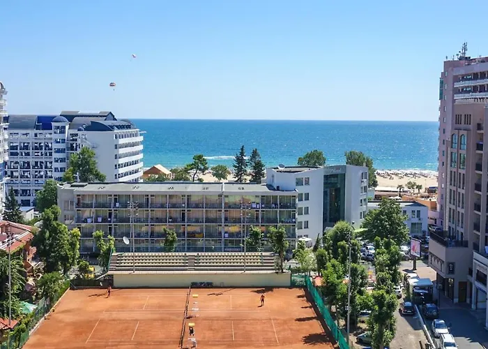 Grand Oasis Отель 4*